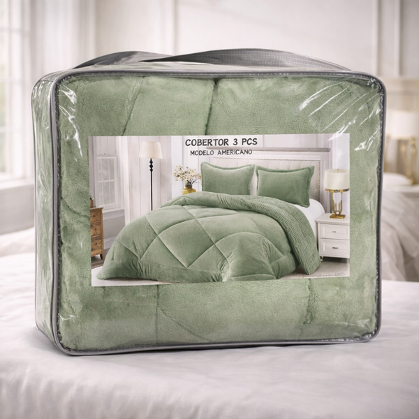 Cobertor verde y fundas premium de la marca Enigma Store, con textura suave y detalles elegantes para cama y sofá.