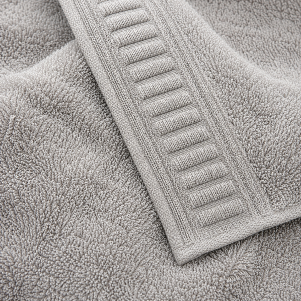 Set de Toallas de Baño Premium 100% Algodón 700 GSM | 3 Piezas