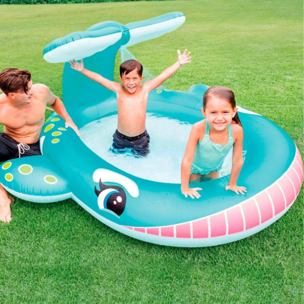 Piscina Inflable infantil INTEX con aspersor ballena 196x91x201cm