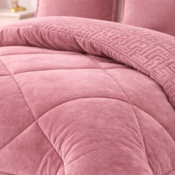 Cobertor rosa de lujo y fundas premium de Enigma Store, suave y cálido para la cama o sofá.