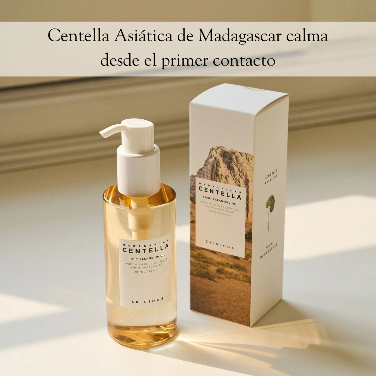 Aceite de limpieza ligero SKIN1004 Madagascar Centella para cuidado de la piel coreano, con botella de 200 ml y etiqueta visible.