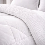 Cobertor blanco y fundas premium de Enigma Store, conjunto de cobertores suaves y elegantes para la cama.
