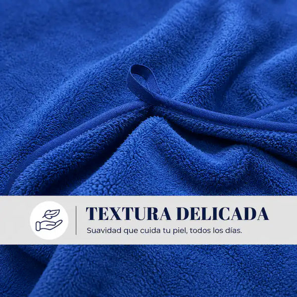 Juego de 2 toallas de baño grandes de microfibra azul, tamaño 90x180 cm, de la marca Enigma Store, en la imagen.