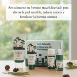 Kit de prueba de cuidado facial de ROUND LAB Pine Calming Cica con frascos pequeños de productos coreanos para la piel.