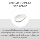 Crema coreana SKIN1004 Tone Brightening Capsule Cream de 75ml para piel radiante y uniforme en frasco con cápsulas.
