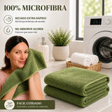Dos toallas de baño grandes de microfibra verde de 90x180 cm, de la marca Enigma Store, con textura suave y absorbente.