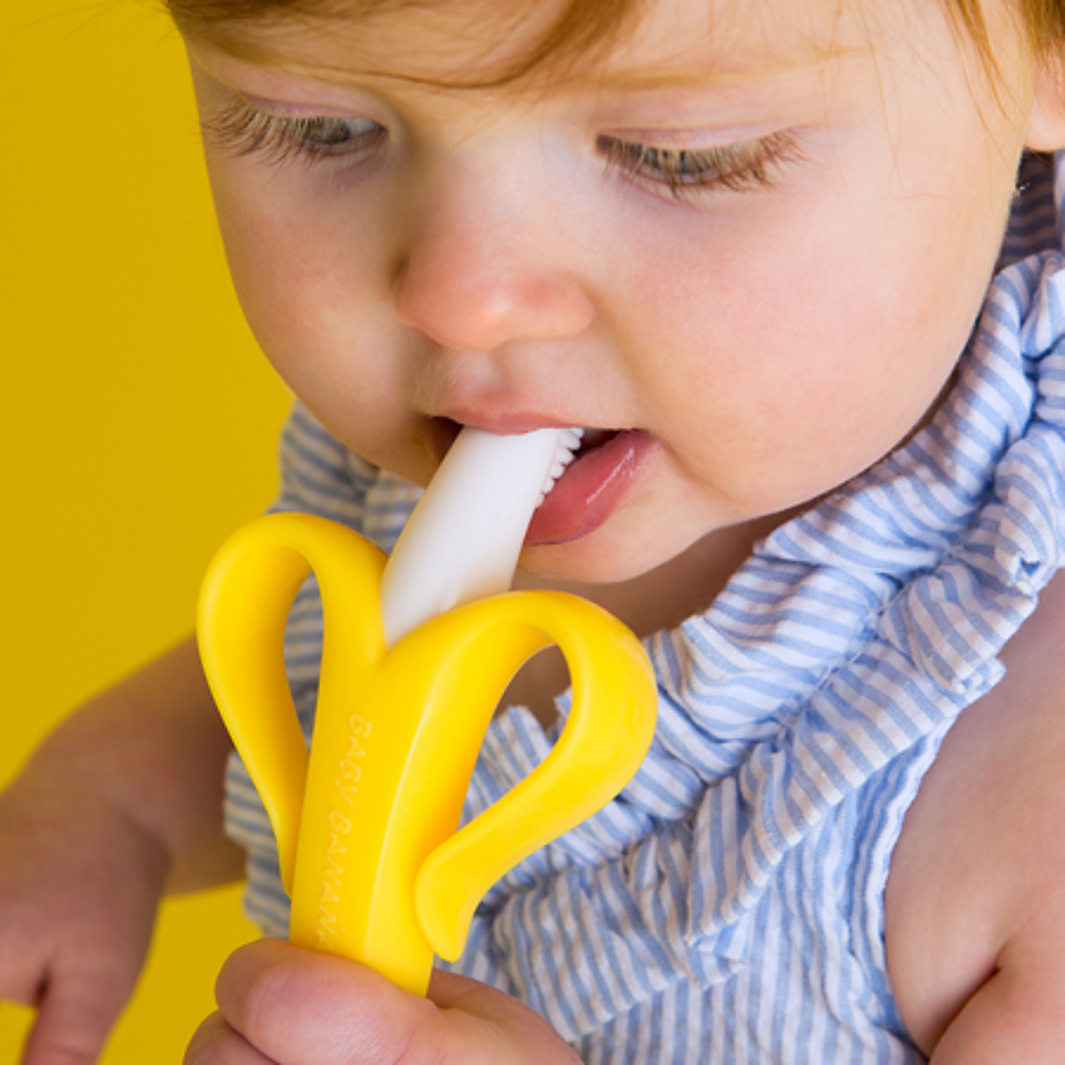 Mordedor Silicona Bebes Con Cepillo De Dientes Y Encías Bebé