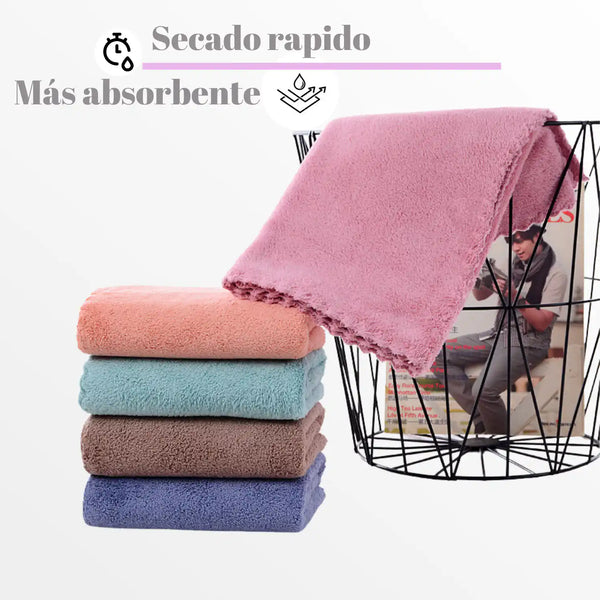 Pack de 3 toallas de baño de microfibra Enigma Store, secado rápido, ideales para deporte y viajes, en colores variados.