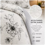 Cubrecama quilt bordado king de 5 piezas con flores grises y textura suave, de la marca Casa Eterna.