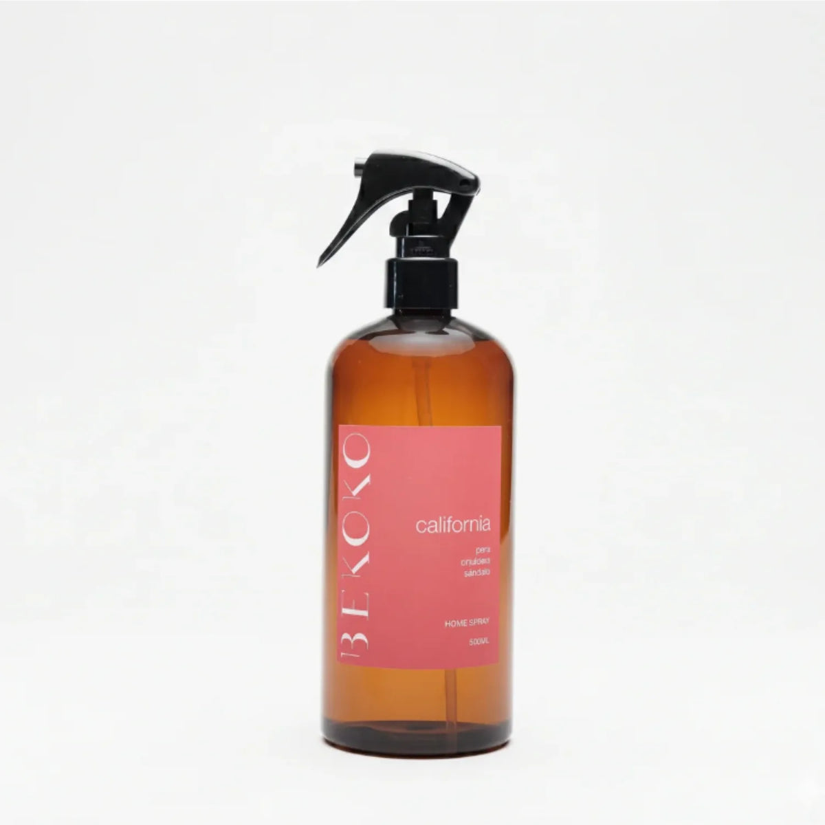 Spray aromatizante para el hogar BEKOKO California, envase con aroma fresco y floral, ideal para aromatizar espacios en casa.