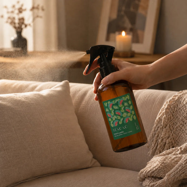 Spray aromatizante para el hogar BEKOKO con fragancia de sandía y limón, en envase con difusor.