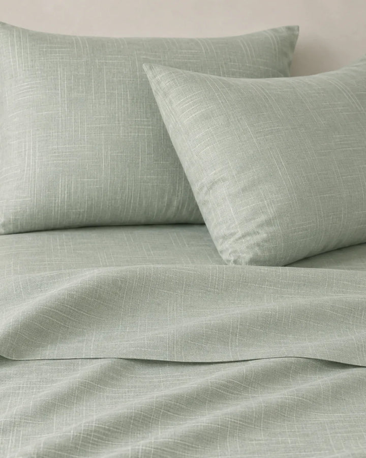 Juego de sábanas king Lisas en algodón de 200 hilos en color beige, ropa de cama de alta calidad.